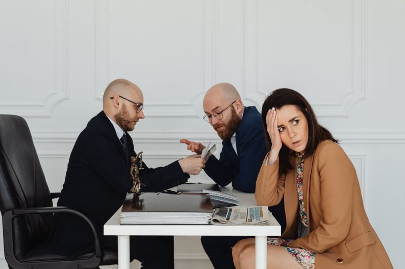 When Do You Actually Need a Lawyer? A Practical Guide