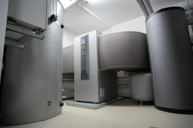 Heat Pump vs Furnace: Which Heating System Is Right for You?