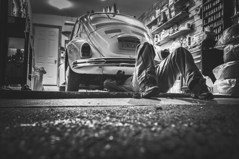 How to Avoid Overpaying at the Auto Repair Shop